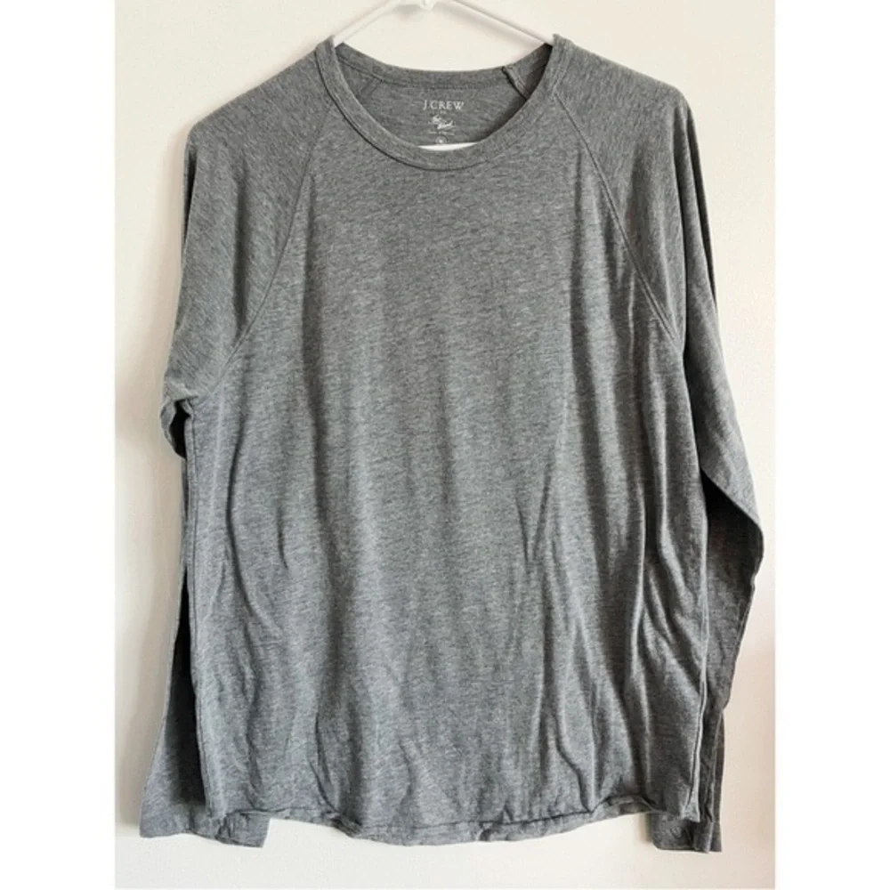 J. Crew • Men’s Triblend Grey Long Sleeve Tee Shirt